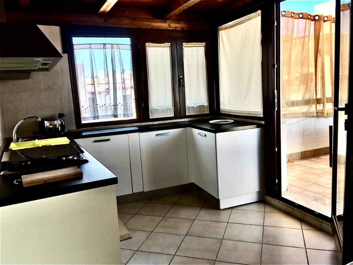Apartamento Mansarda Con Terrazzo Trapani Exterior foto