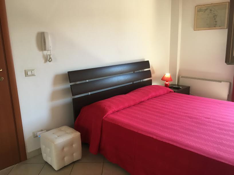 Apartamento Mansarda Con Terrazzo Trapani Exterior foto