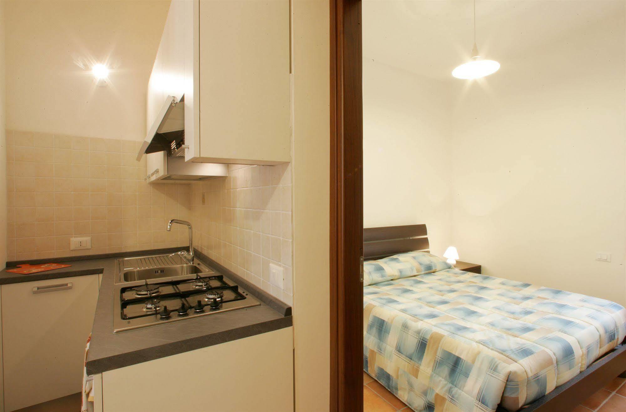Apartamento Mansarda Con Terrazzo Trapani Exterior foto